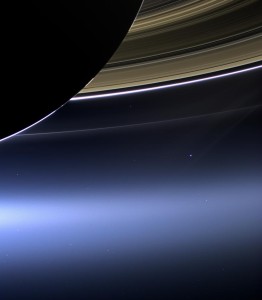 cassini_palebluedot